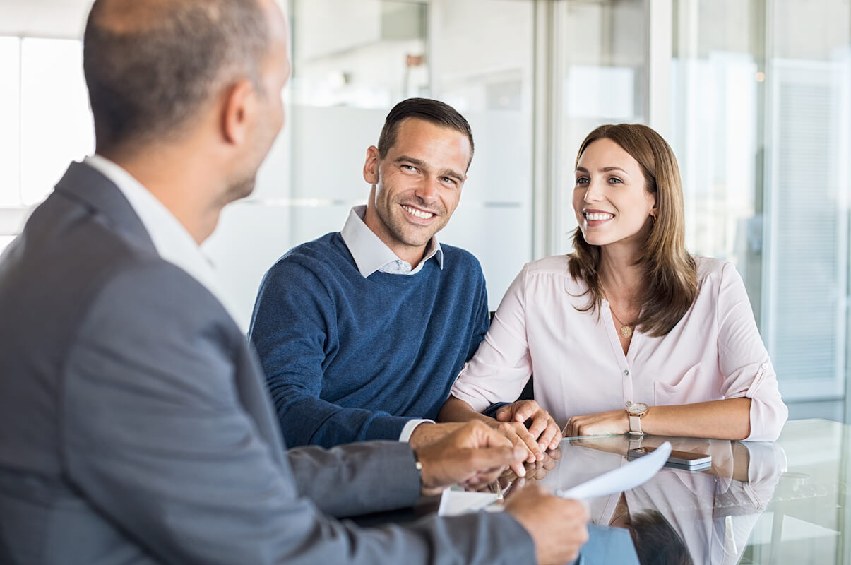 TFB Trust / Investment Image of couple meeting with advisor