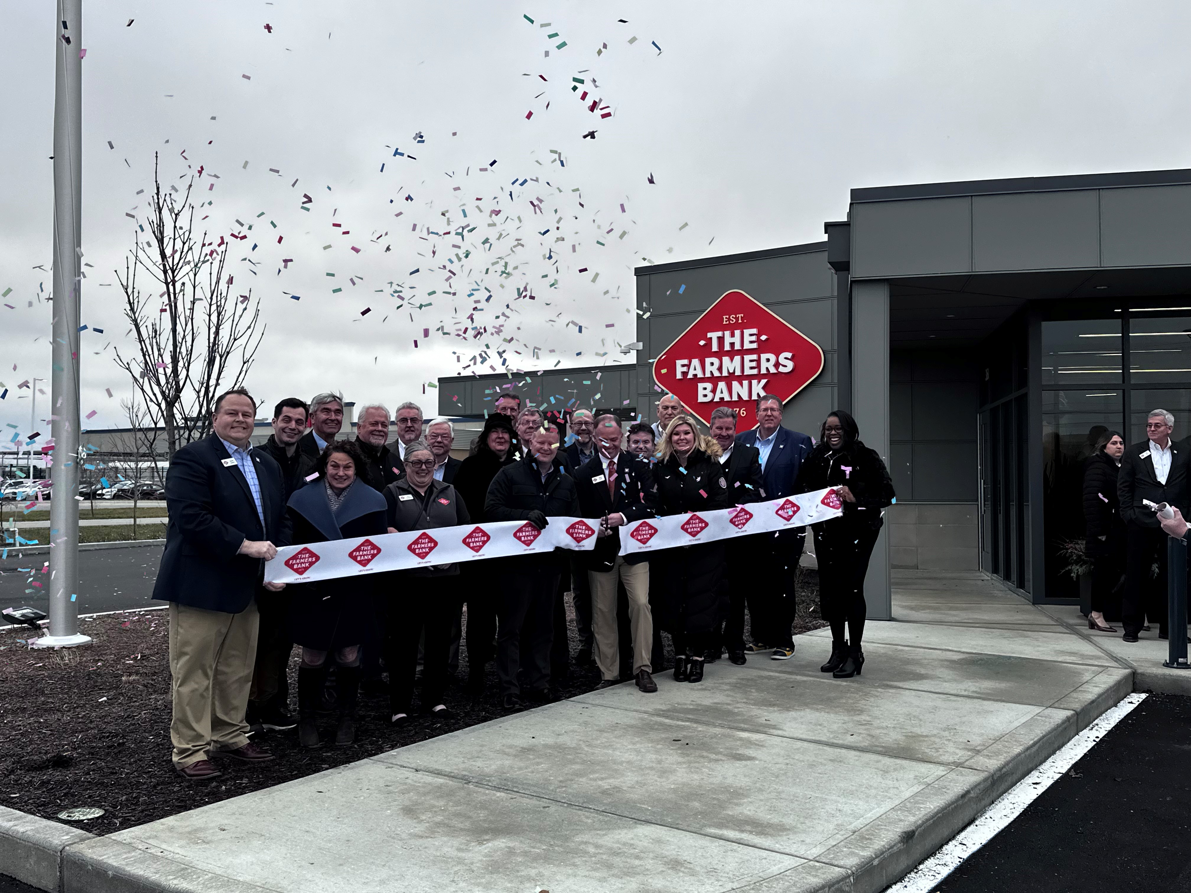 Image of The Farmers Bank Ribbon Cutting